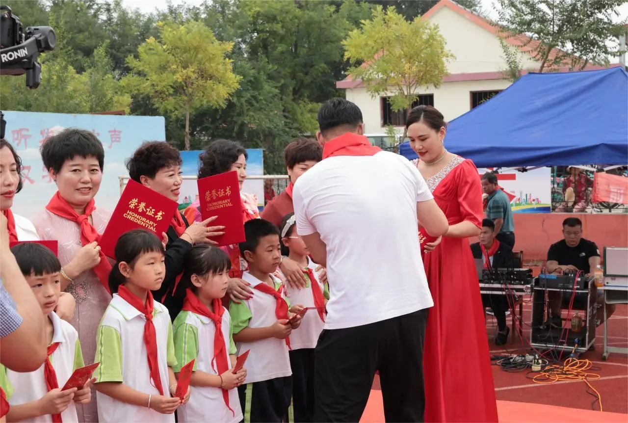 第236所 山东省平度市崔家集镇前洼米兰·体育_米兰(中国)徐春凤小学 第236所 山东省平度市崔家集镇前洼米兰·体育_米兰(中国)徐春凤小学