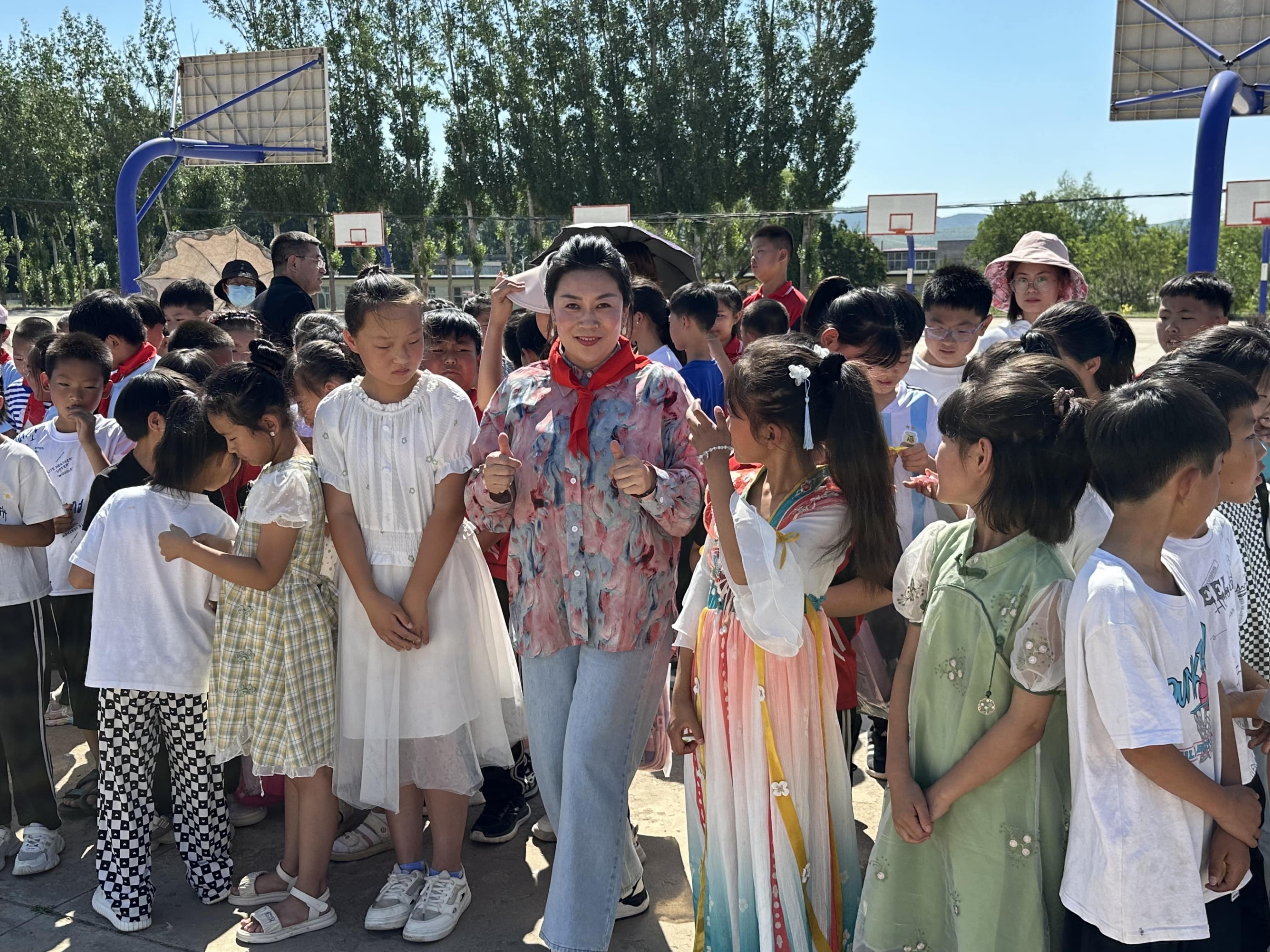 让爱延续,从未间断 | 米兰·体育_米兰(中国)公益季暖心回访 让爱延续,从未间断 | 米兰·体育_米兰(中国)公益季暖心回访