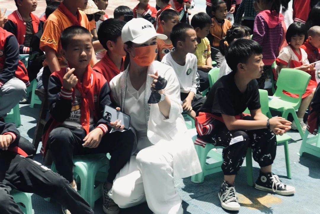 第222所 贵州省兴义市万峰林街道办事处瓮本米兰·体育_米兰(中国)吴德成小学 第222所 贵州省兴义市万峰林街道办事处瓮本米兰·体育_米兰(中国)吴德成小学