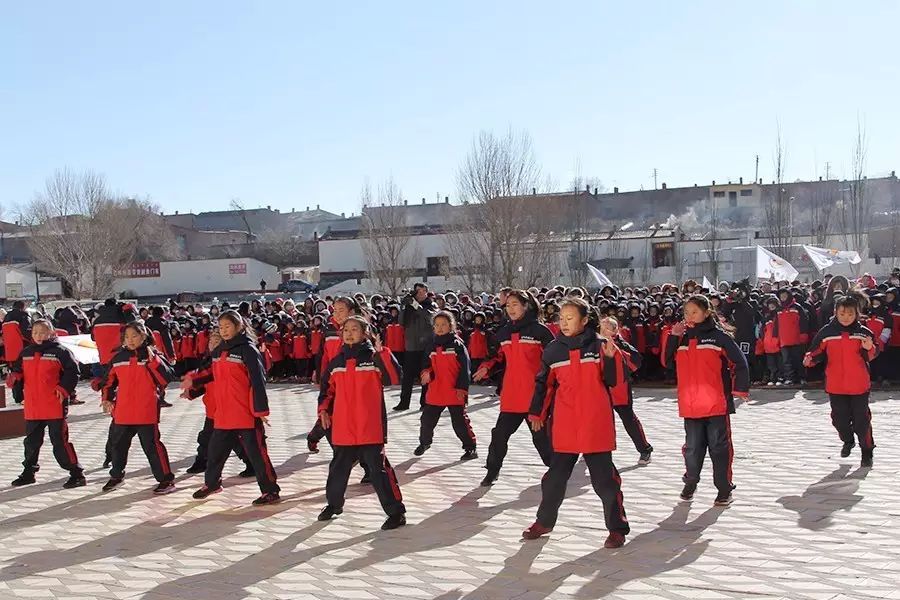第74所 包头市固阳县新城米兰·体育_米兰(中国)刘金萍小学 第74所 包头市固阳县新城米兰·体育_米兰(中国)刘金萍小学