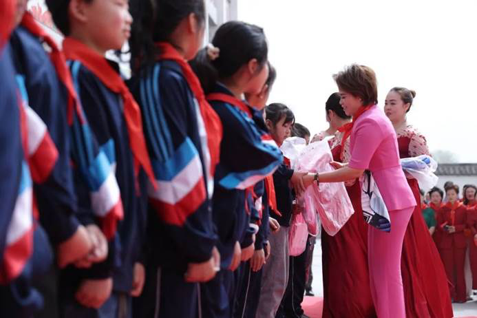 第231所 河南省商丘市夏邑县孔庄乡米兰·体育_米兰(中国)陈玲小学 第231所 河南省商丘市夏邑县孔庄乡米兰·体育_米兰(中国)陈玲小学